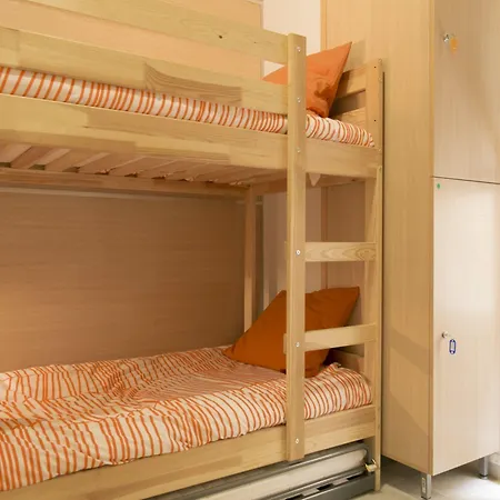 Chinitas Urban Hostel