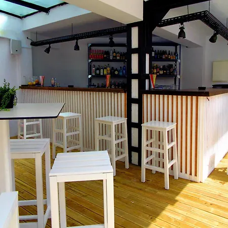 Hostel Chinitas Urban *