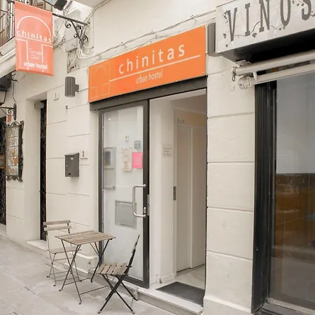 Chinitas Urban Hostel *